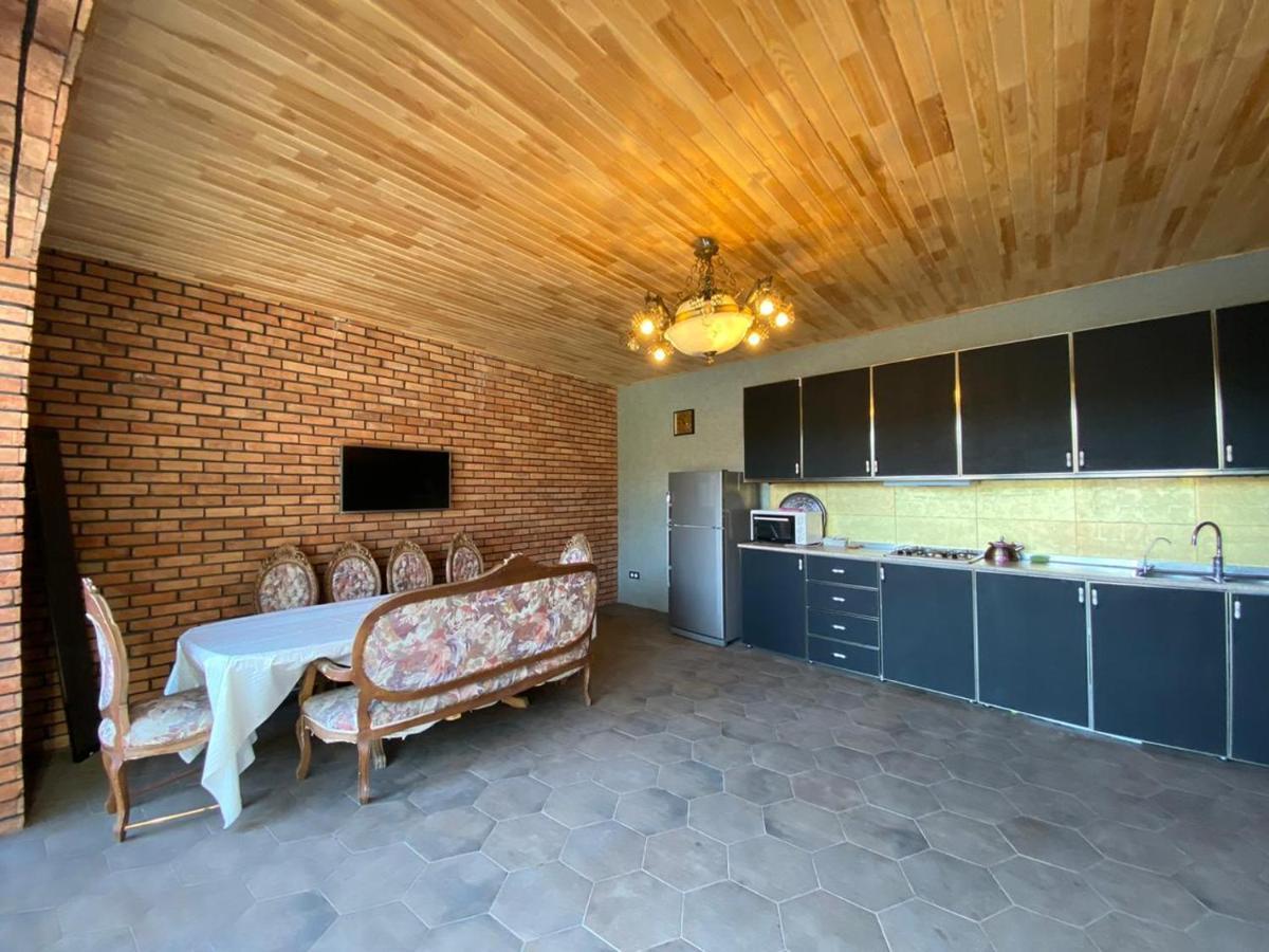 Villa Trigon Family , Hot Pool ,sauna,jacuzzi Gabala