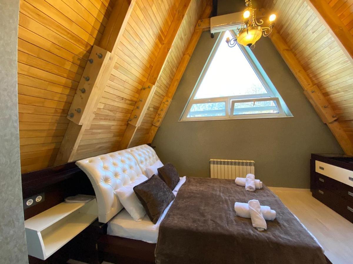Villa Trigon Family , Hot Pool ,sauna,jacuzzi