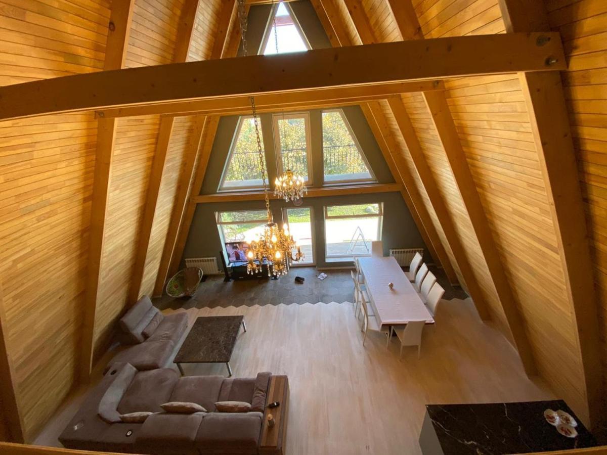 Trigon Family , Hot Pool ,sauna,jacuzzi Villa